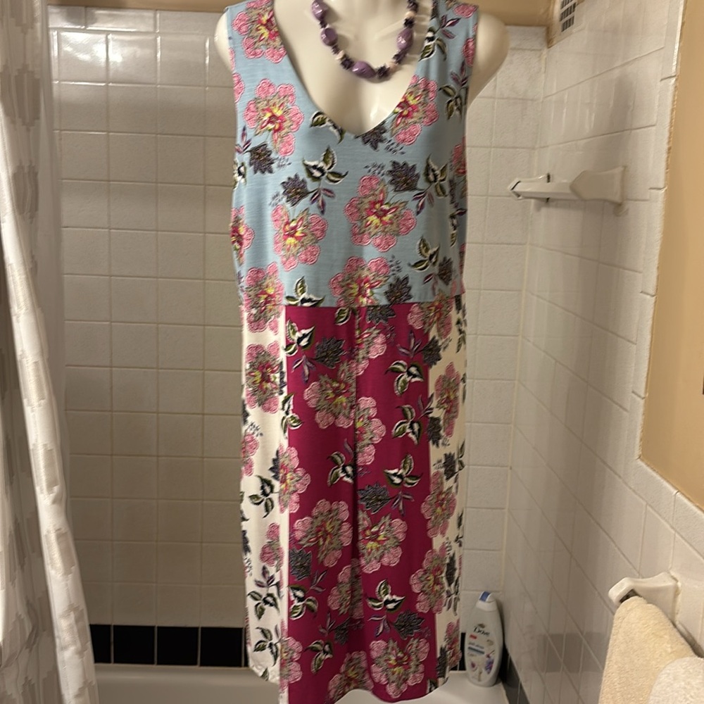 J.jill beautiful multi color floral dress